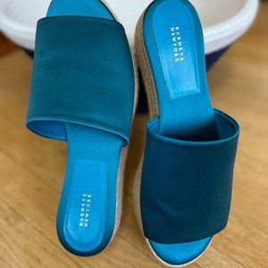Barney’s New York Women's Aqua Satin Platform Espadrille Sandal, size 8, New